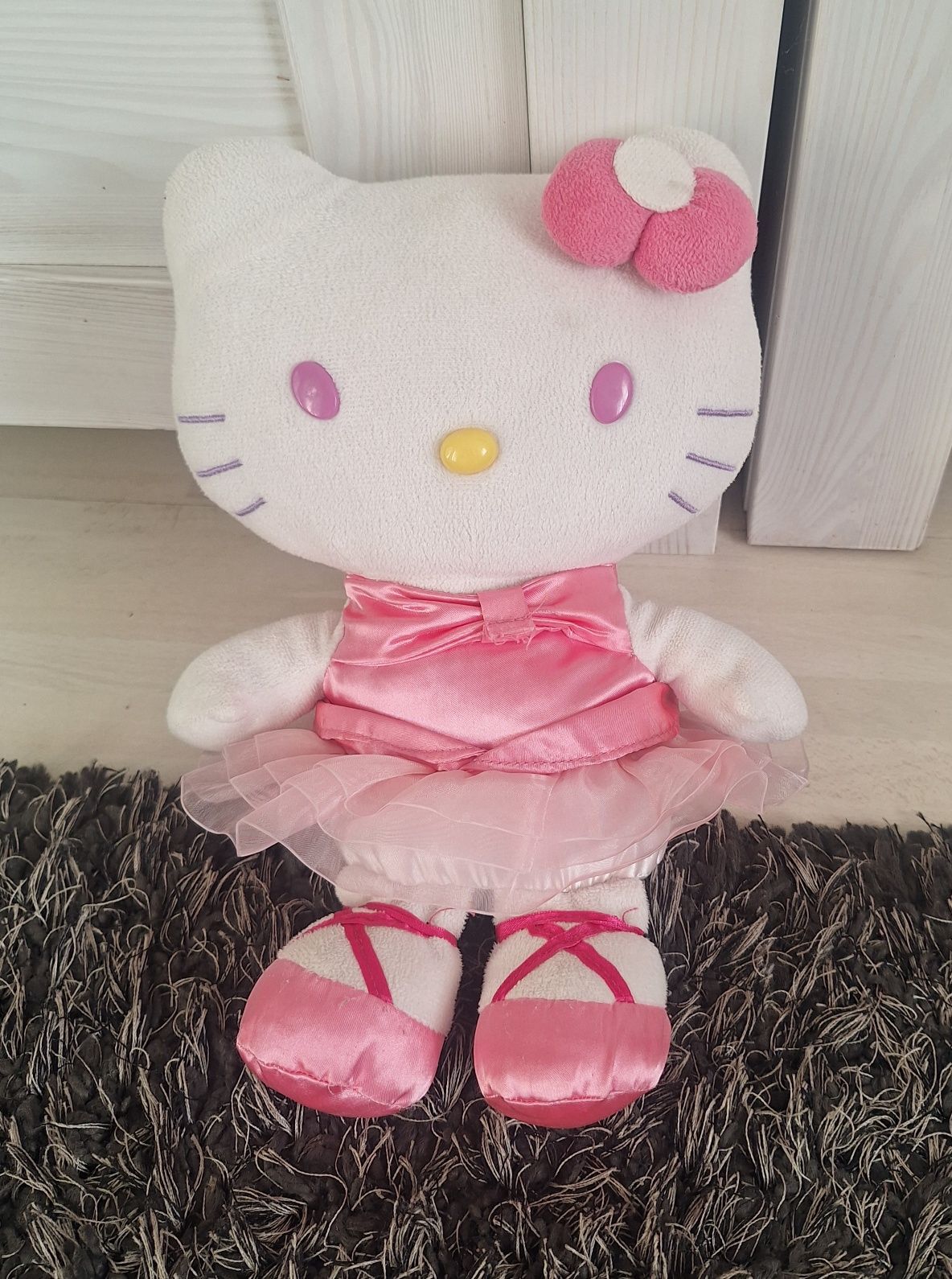 Maskotka Hello Kitty