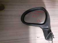 # LUSTERKO PRAWE PEUGEOT 207 7PIN EXL USZKODZONE