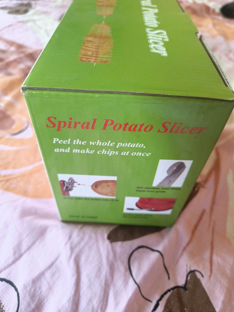 Maszynka do kręconych frytek.