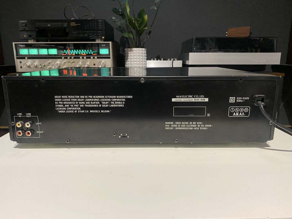 Magnetofon Akai DX-49