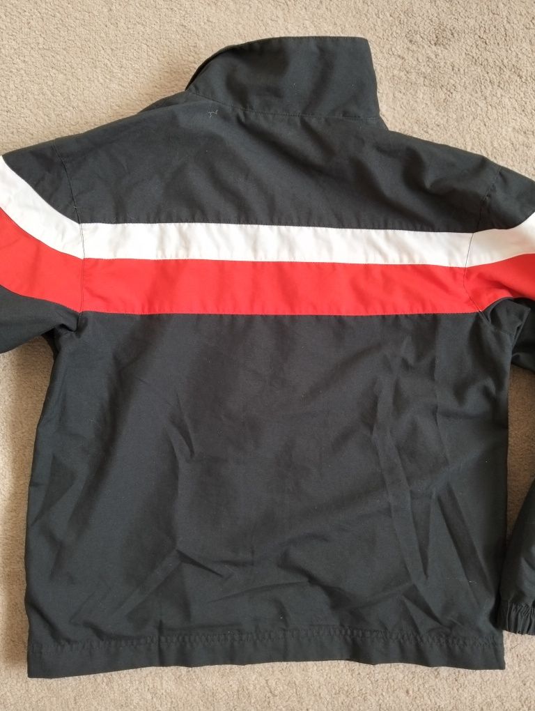 Bluza, kurtka Nike sportowa 10-12 lat