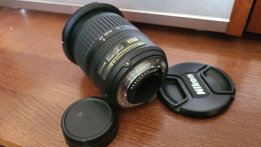 Объектив Nikon DX AF-S Nikkor 10-24mm 1:3.5-4.5G ED SWM IF Aspherical