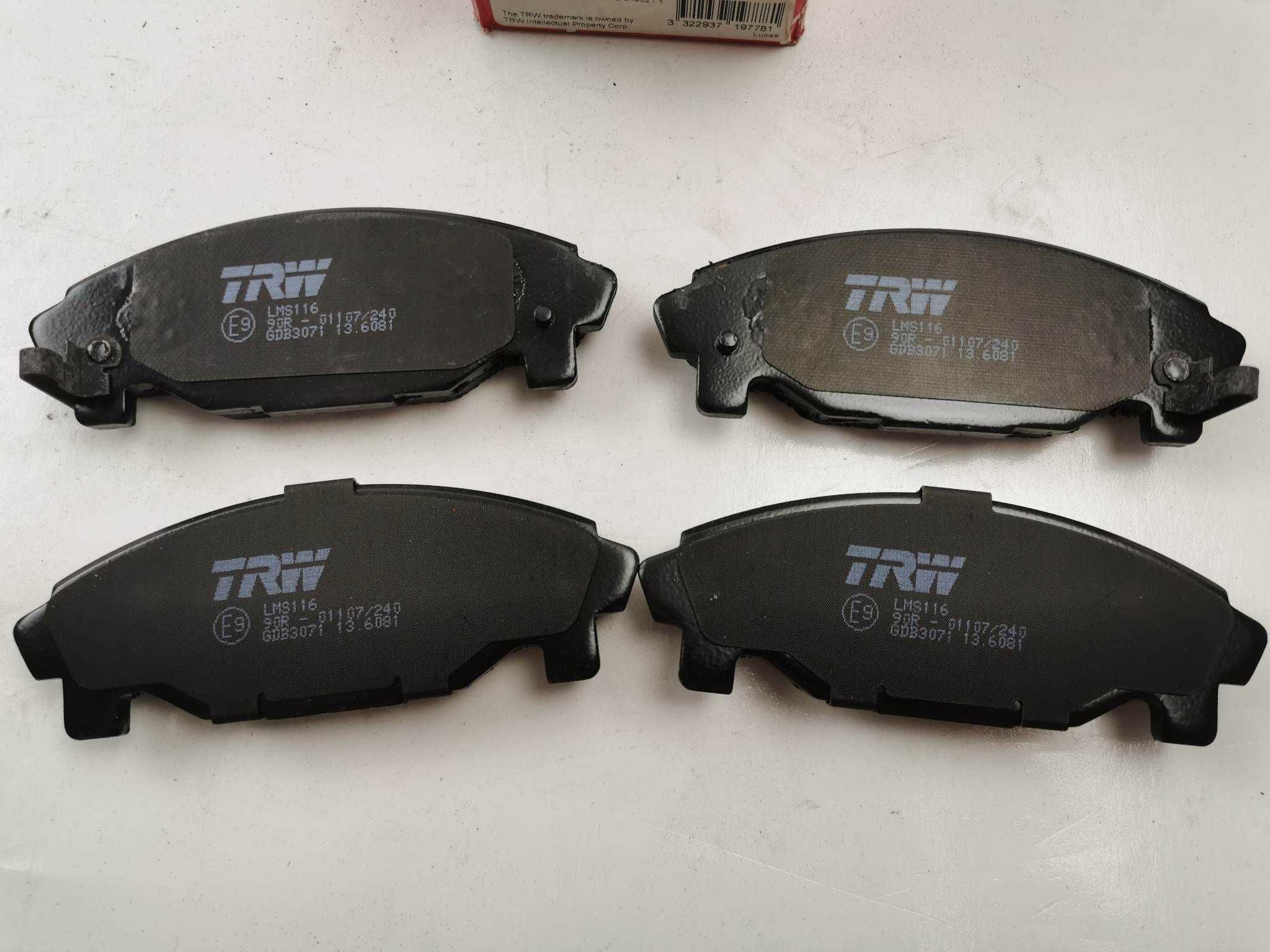 TRW GDB3071 klocki hamuclowe Daihatsu CHARADE IV przód