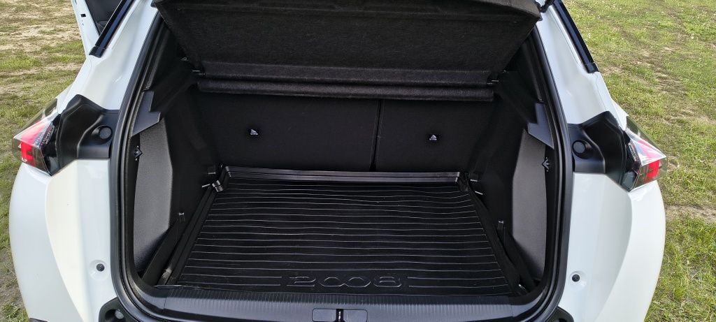 Peugeot 2008 1.5 Blue HDi Full LED 2021r