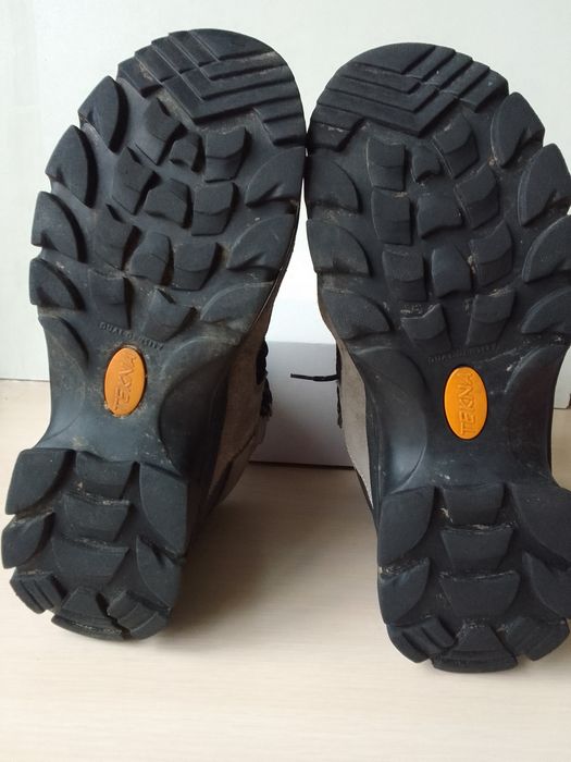 Кросівки хайтопи LANDROVER  42розмір