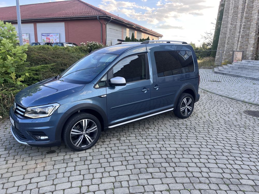 VW Caddy Alltrack 2.0 TDI DSG !!!
