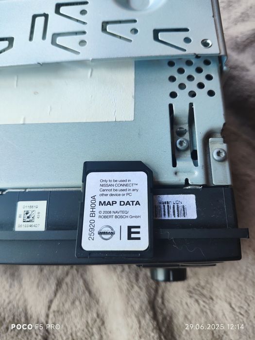 Магнитола штатна Blaupunkt Nissan Qashqai J10