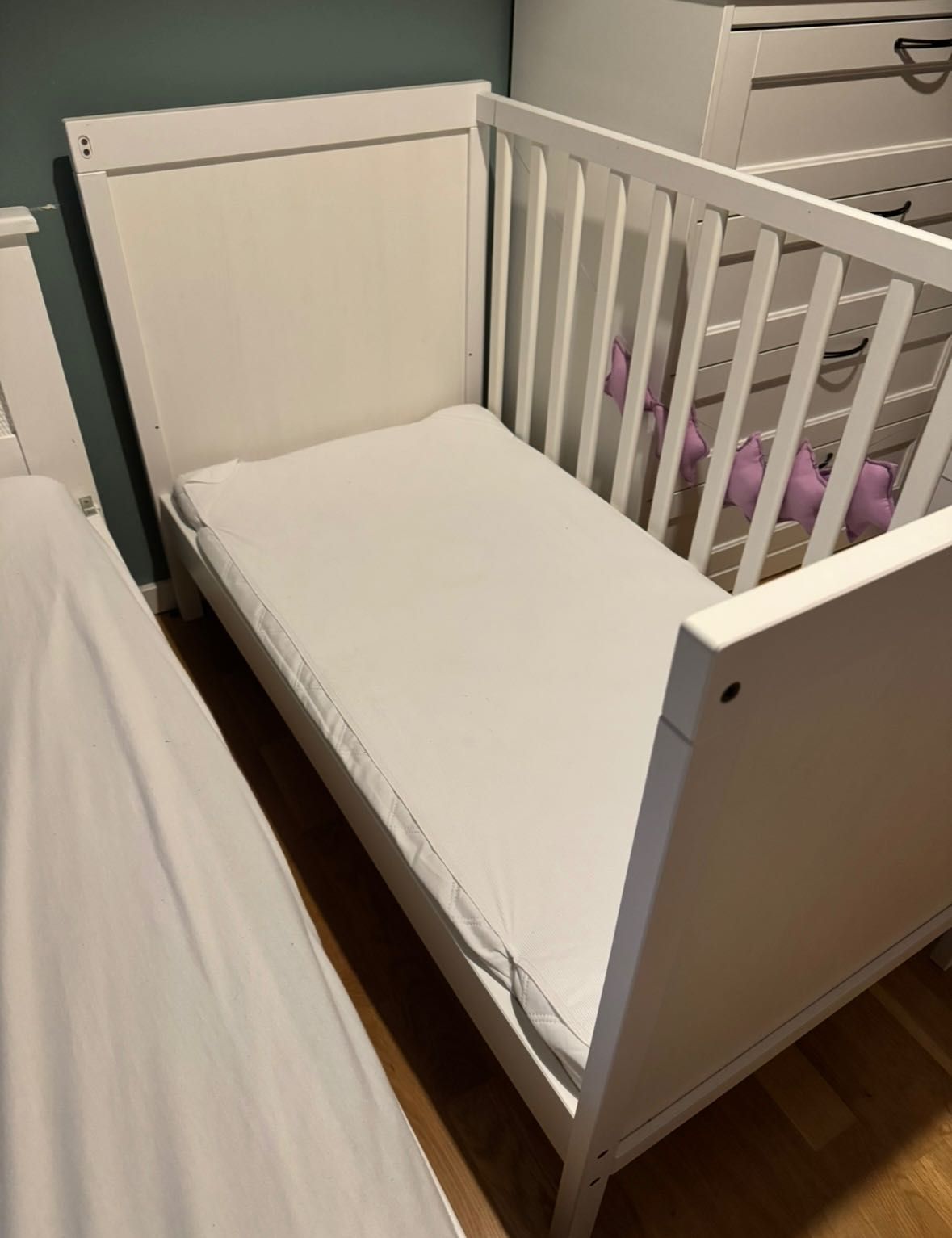 Nowe łóżeczko dla dzieci Ikea Sundvik + nowy materac + prześcieradła