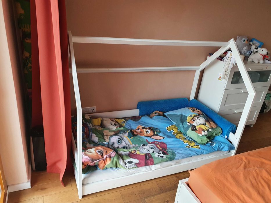 Łożko dziecięce domek. Materac lateksowy Hevea 8x160