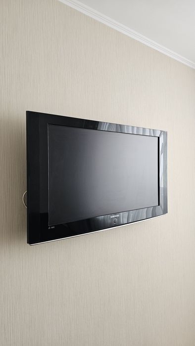 Телевизор Samsung LE32S81B