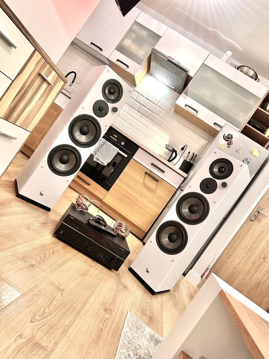 Zestaw Kolumn voice kraft vk z amplitunerem yamaha  rx-v473