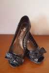 Sapatos abertos pretos Meu Pé