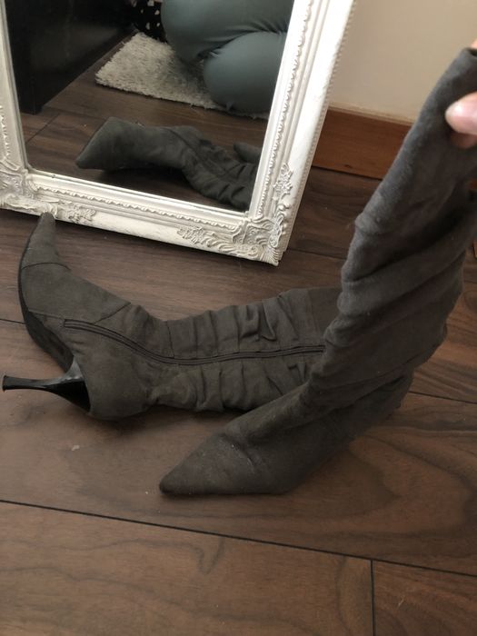Botas tamanho 37