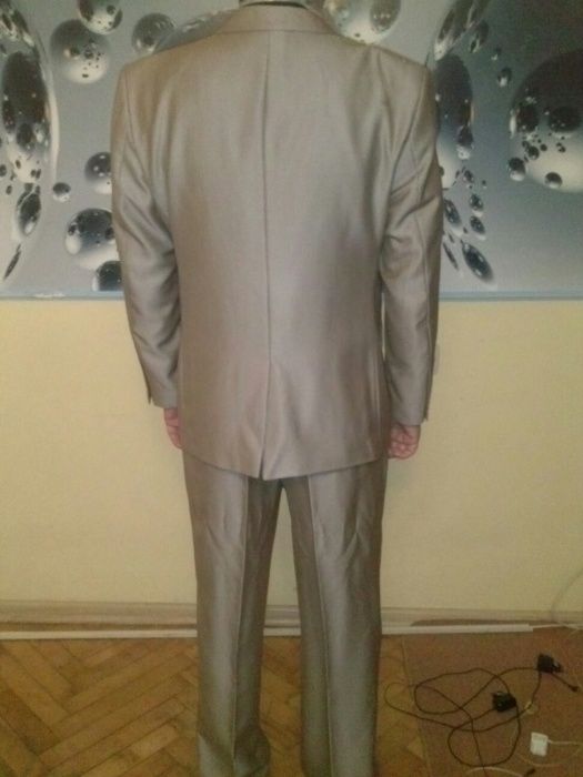 Свадебный костюм, весільний костюм