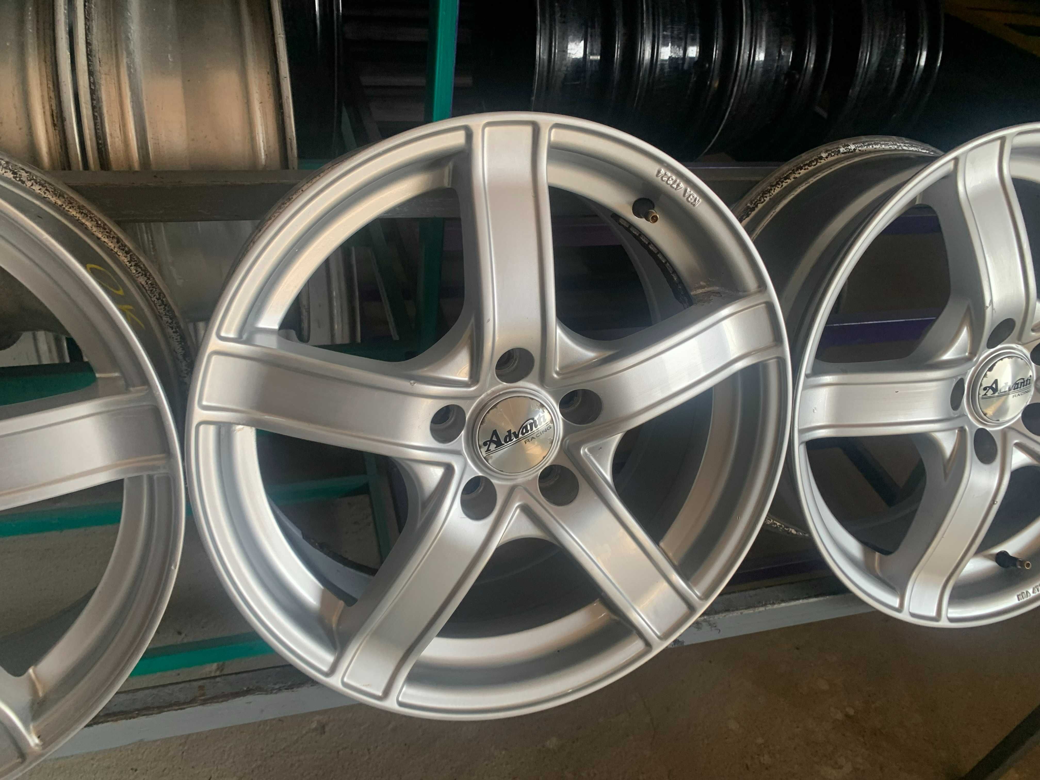Диски 5/112 R17 7,5J ET45 .