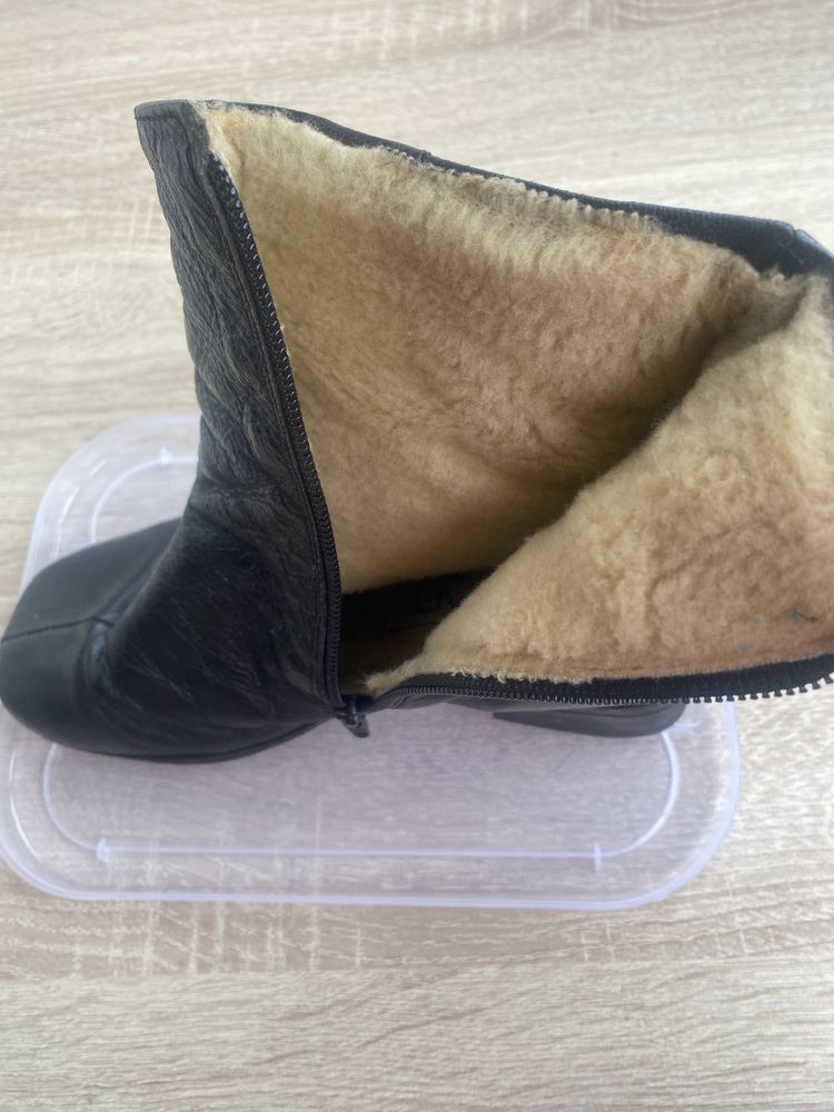Botas para neve e inverno revestida em lã de carneiro