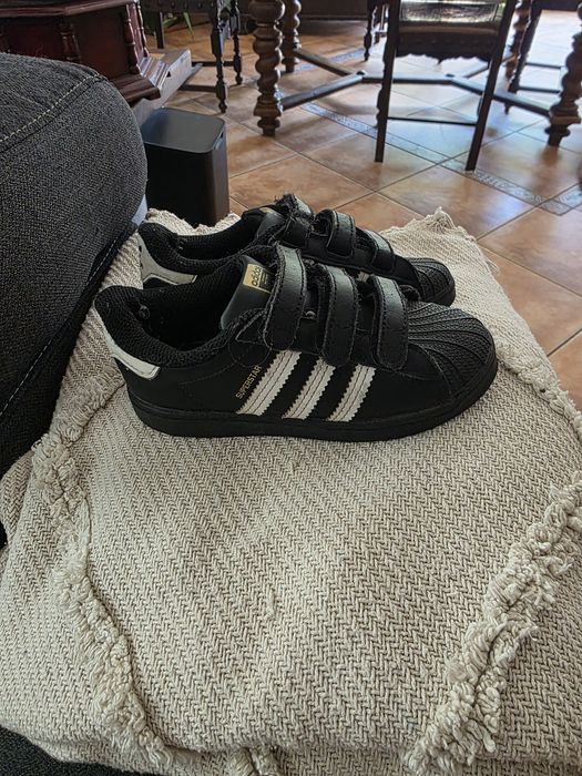 adidas Sneakersy Superstar Cf I EF4843 Czarny oryginał rozm 27
Sneaker