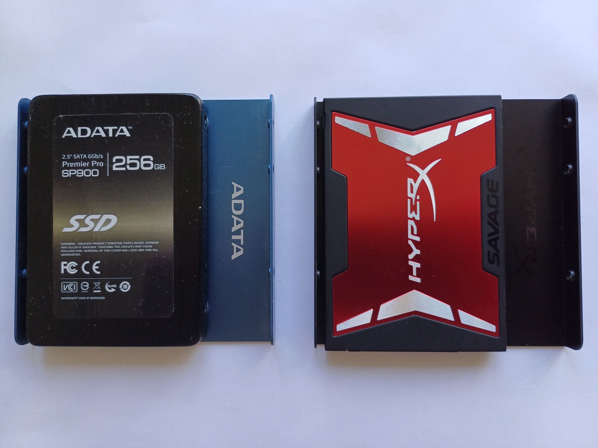 SSD Kingstone Savege, ADATA Premier Pro SP900