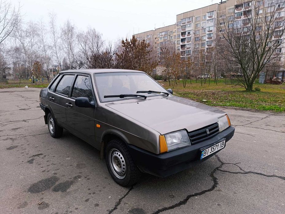 Продам ВАЗ 21099 2007год