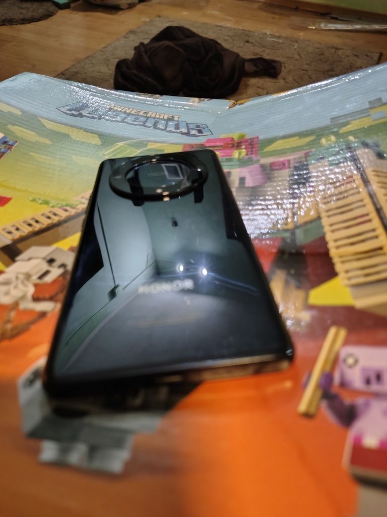 Honor Magic 5 lite 8/256