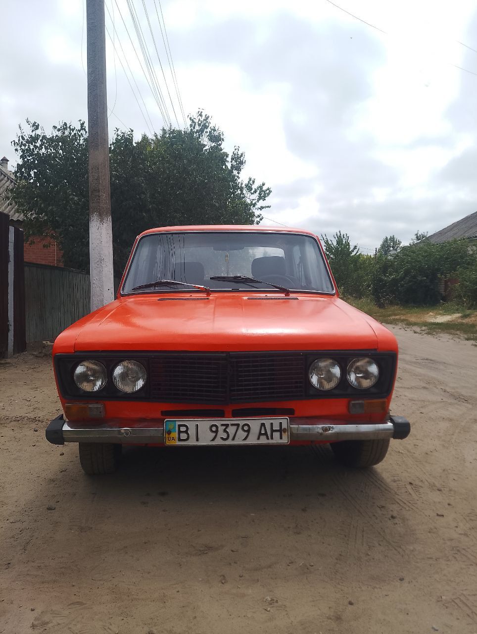 Продам ваз 2103.