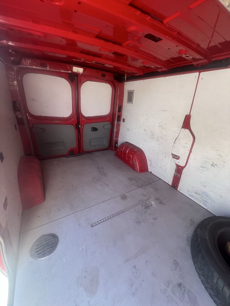 Продам Opel Vivaro