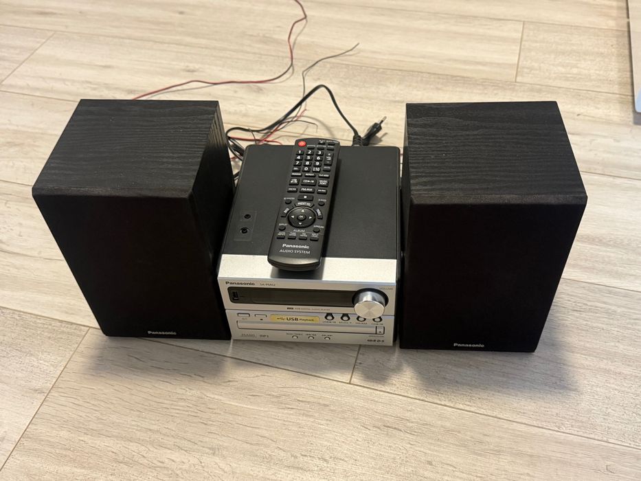 Музикальний центр Panasonic. Samsung