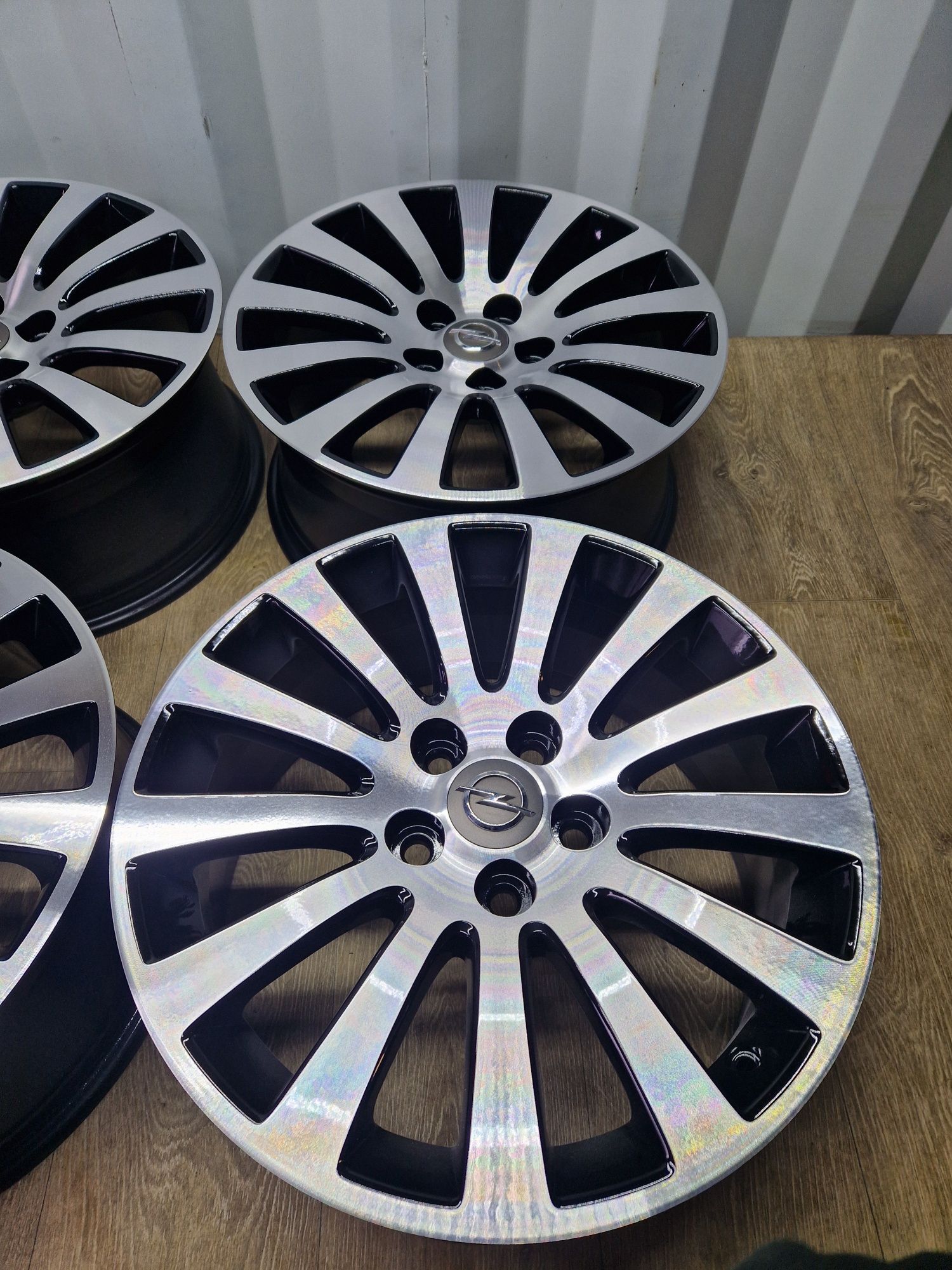 Felgi 18 opel insignia vw T6 5x120 8j et 42 os 67.0