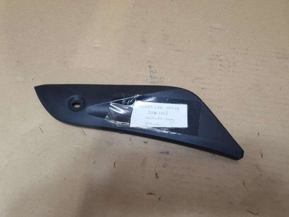 Honda CBR 1000RR Fireblade (2006 - 2007) Owiewka Ramy Prawa