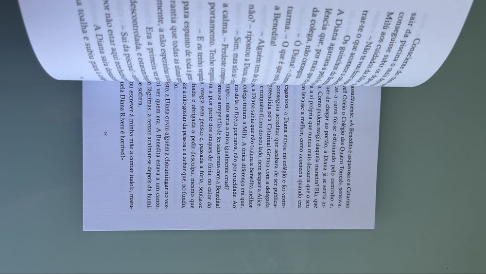 O Colégio Das Quatro Torres Livro