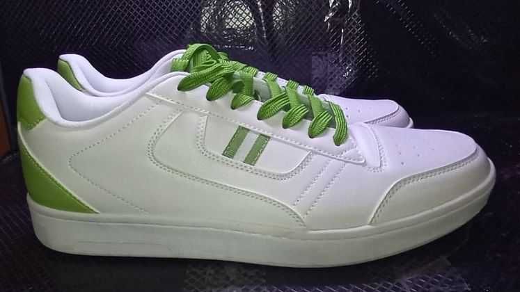 Vty Sneakersy Białe - 46