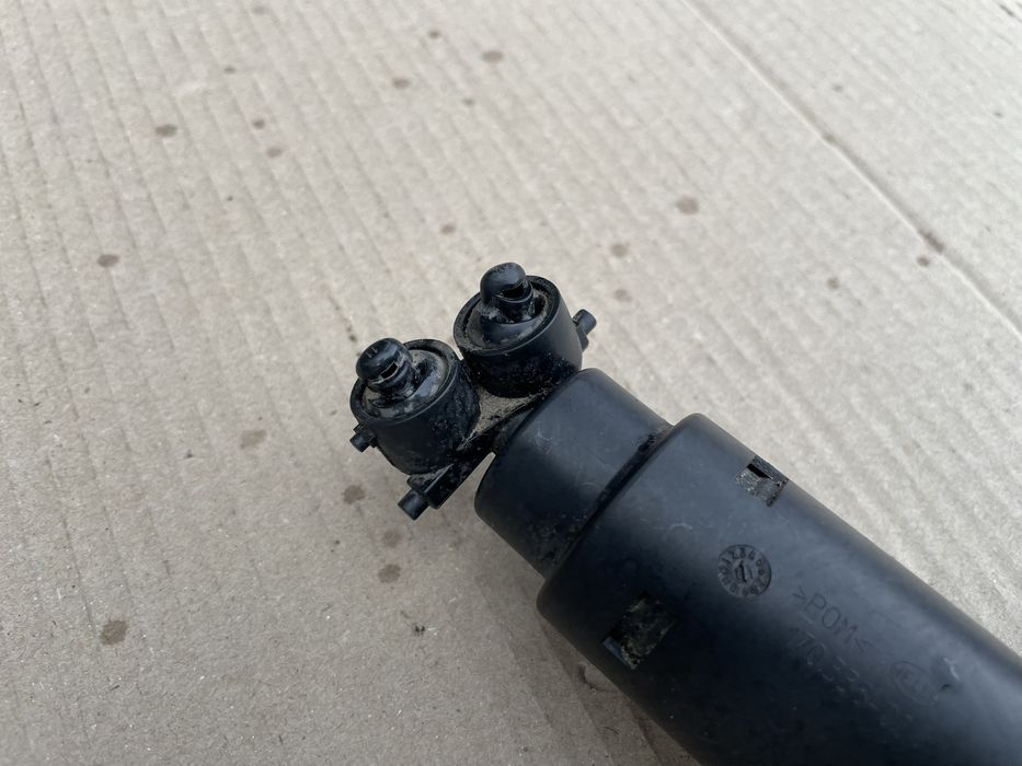 Форсунка омывателя фар на VITO-VIANO W639