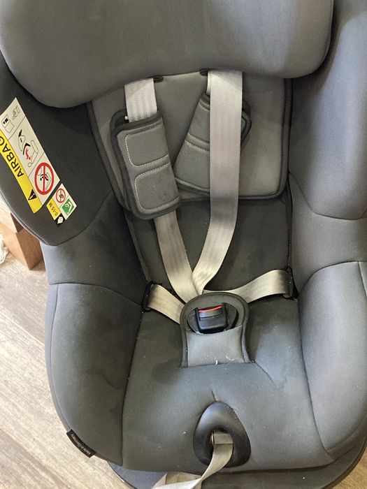 Fotelik samochodowy britax obrotowy