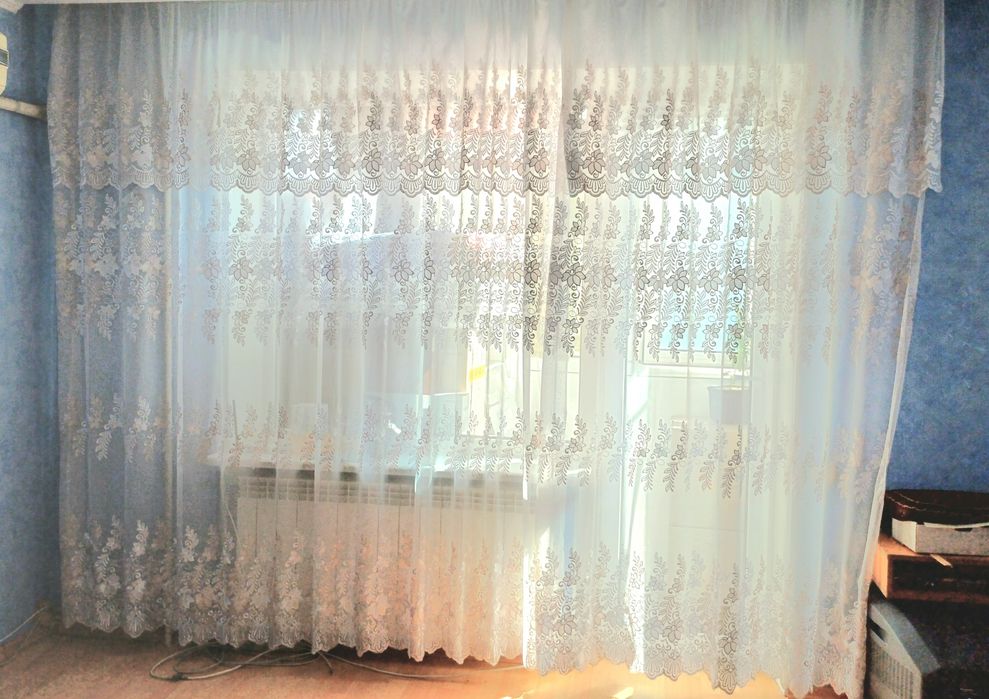 Штора (органза з вишивкою)