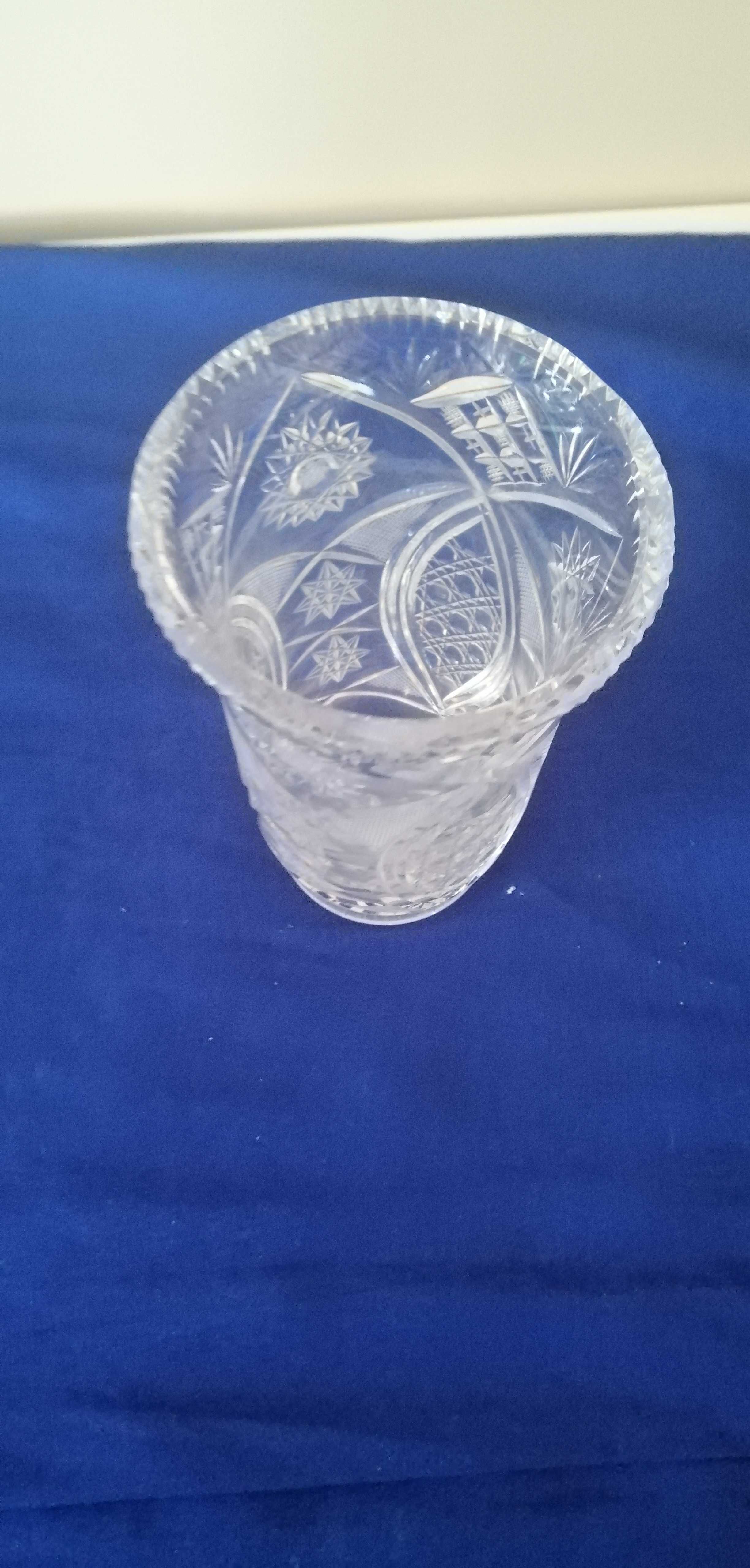 kryształowy wazon z czasów prl szklany stary retro vintage z kryształu