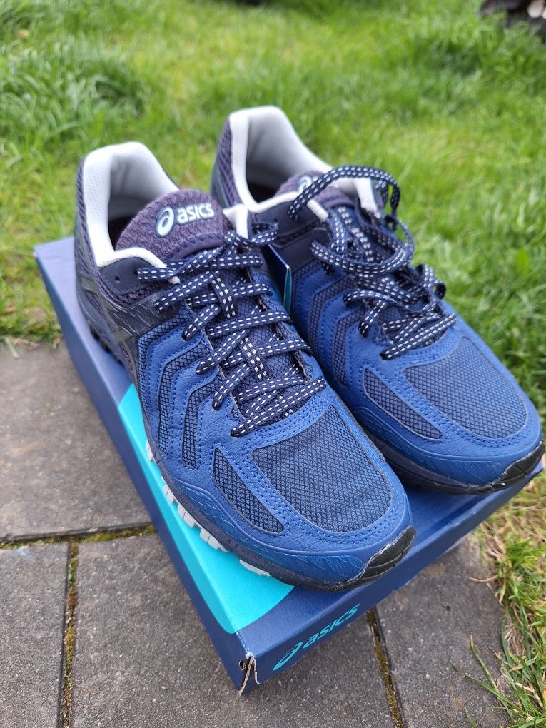 Buty sportowe asics rozm 40