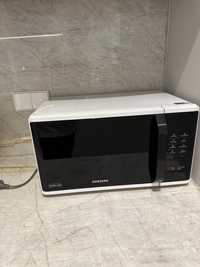 Microwave Samsung MS23K3513AW