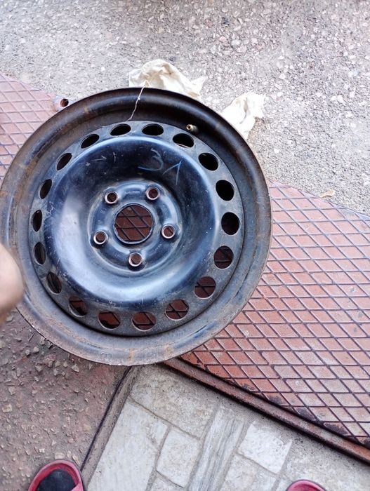 Диски металеві Шкода