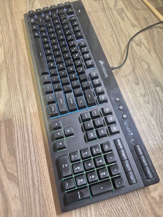 Клавіатура Corsair r 55 RGB