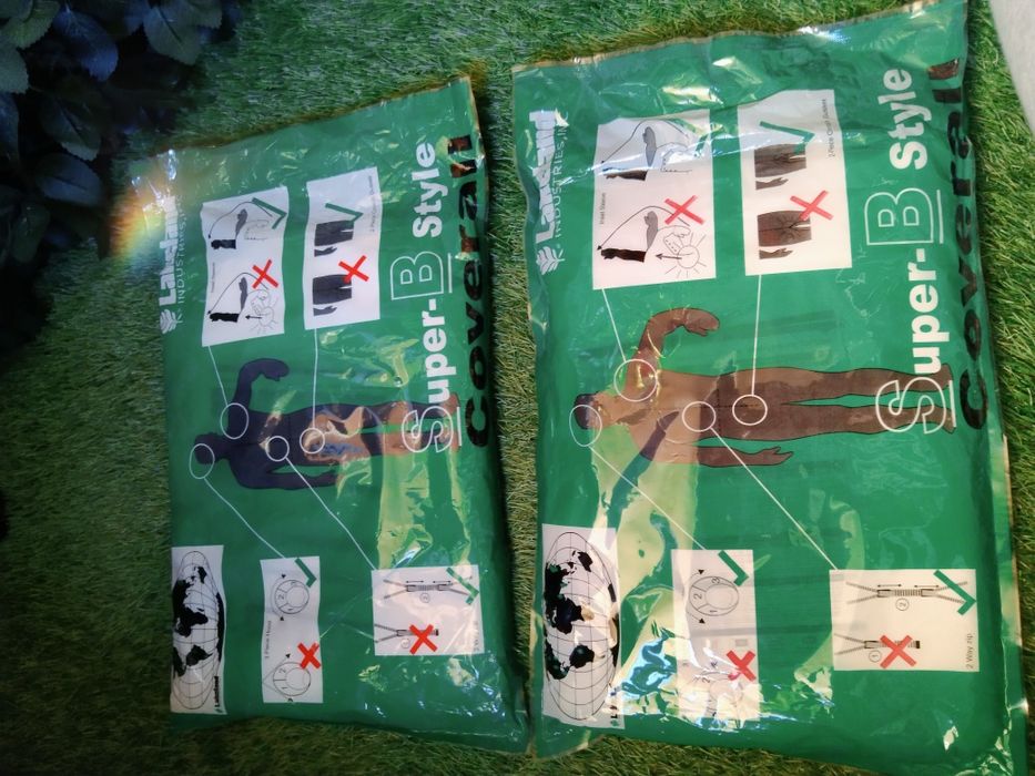 Kombinezon ochronny rozm xl 2sztuki nowe