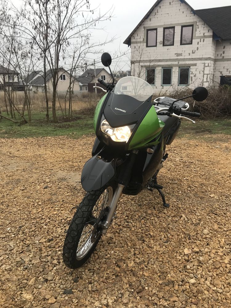 Продам Kawasaki KLR 650 2008 года выпуска, в отличном состоянии.