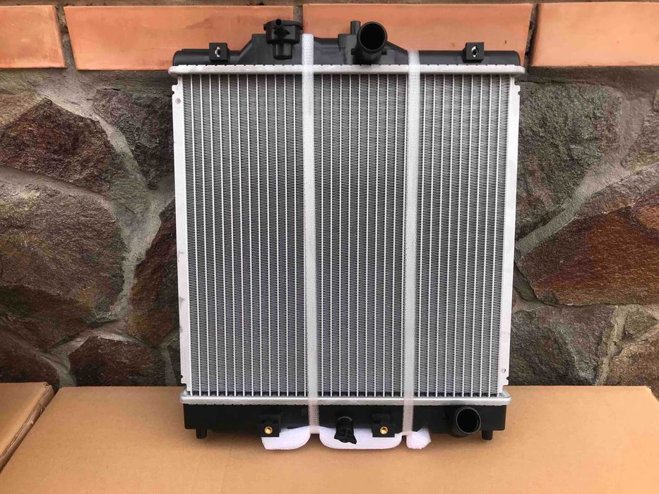 Радиатор Honda Civic 1.3 1.4 1.5 1.6 (91-03) CRX 1.6 HRV 1.6