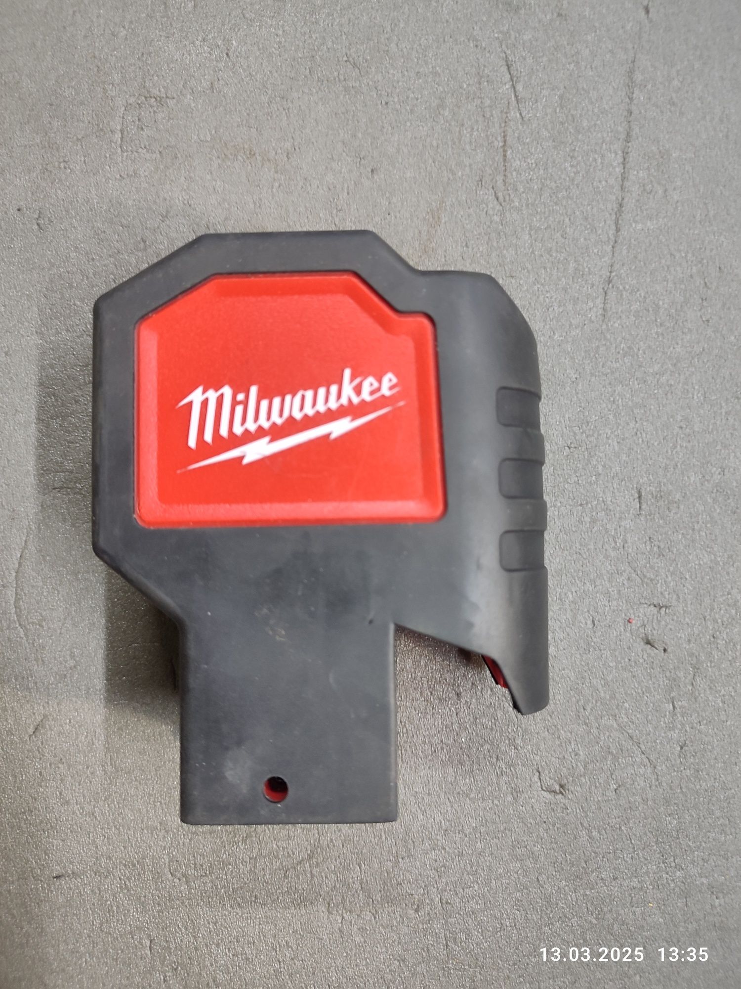 Milwaukee laser punktowy