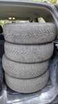 Продам зимові шини марки Yokohama 215/65 r16