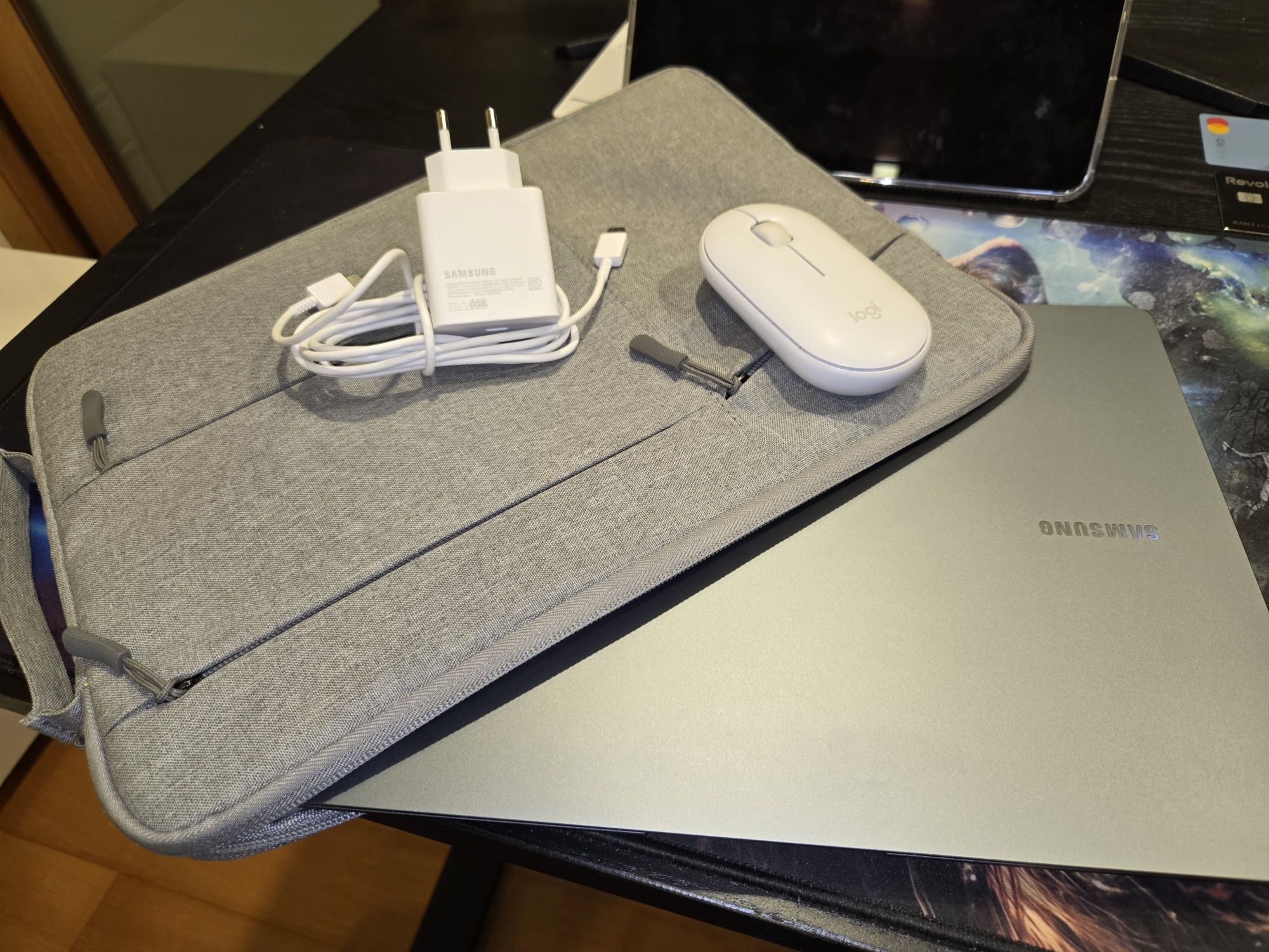 Samsung Galaxy Book4 Pro 14″ – Intel Ultra 7 / 16 GB / 512 GB SSD /