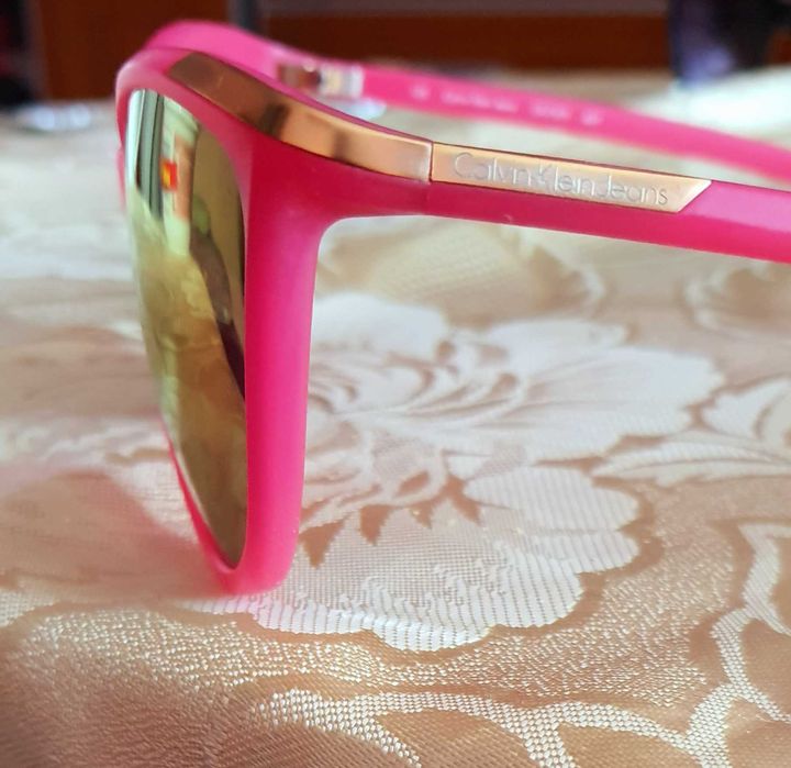 Okulary przeciwsłoneczne Calvin Klein