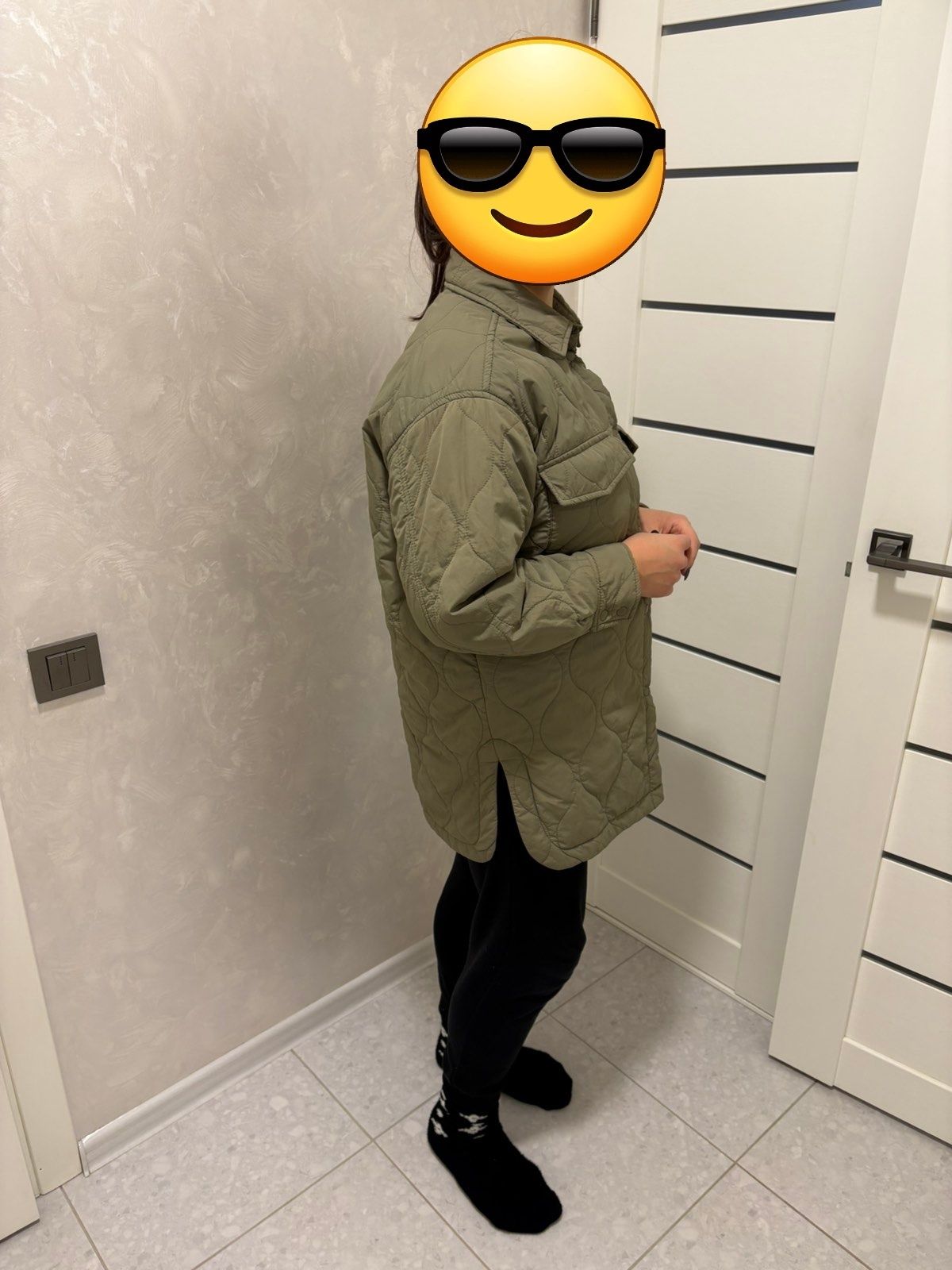Продам куртку H&M