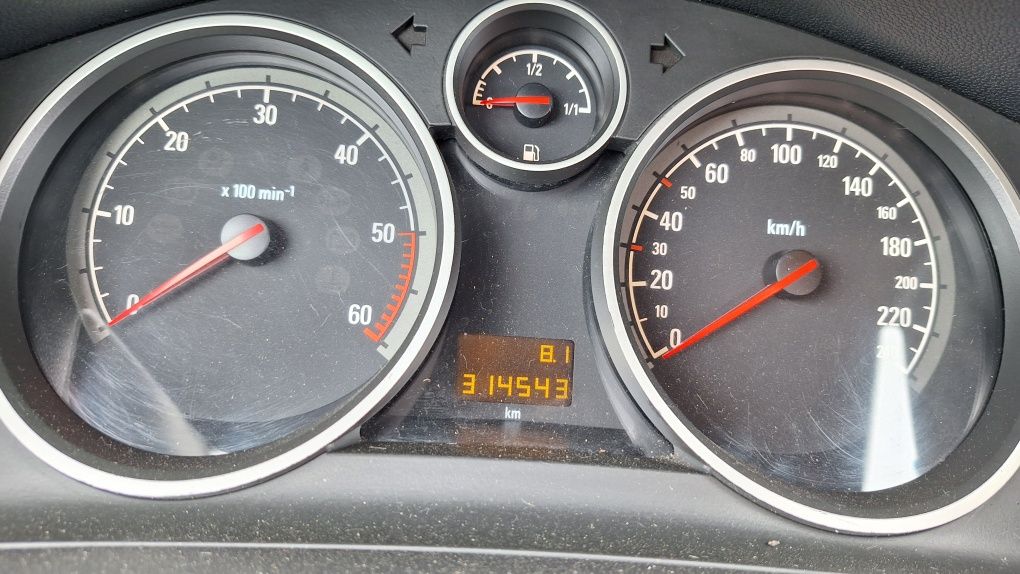 Opel Zafira 2006r.1.9 CDTI 120km. 7 os.