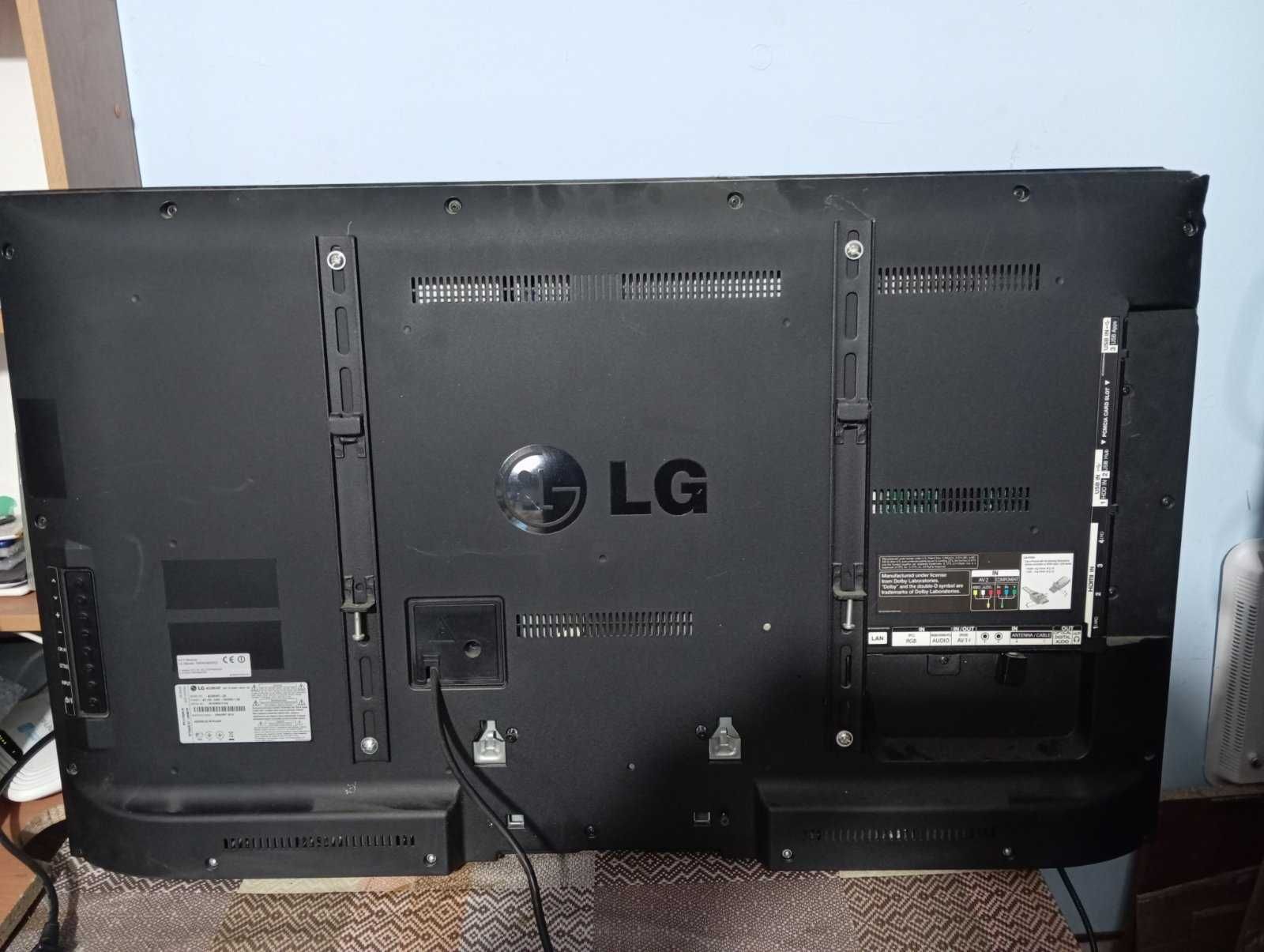 Телевизор LG 42LM640T
