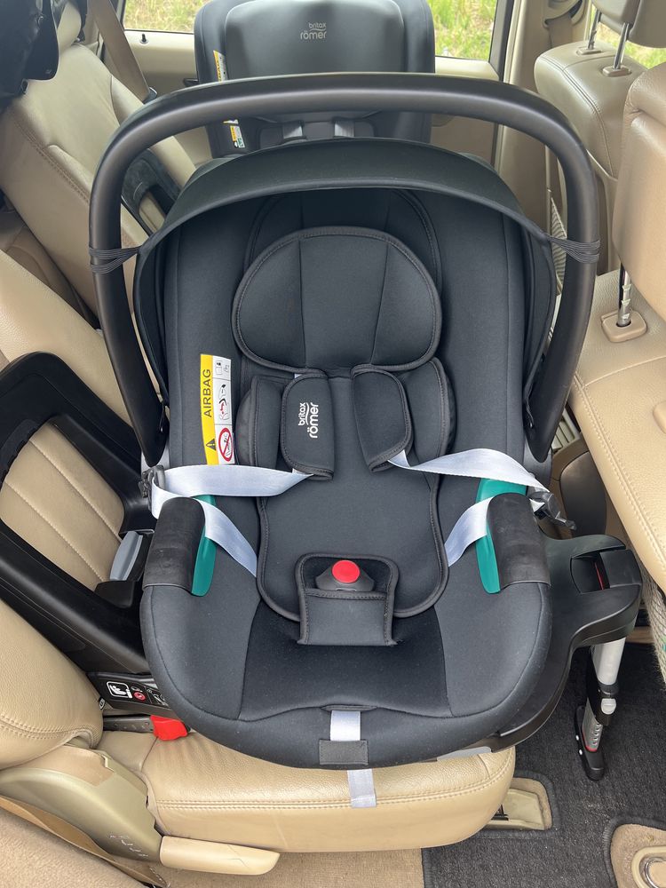 Fotelik BRITAX BABY SAFE 3 i-Size z bazą Isofix. OKAZJA!